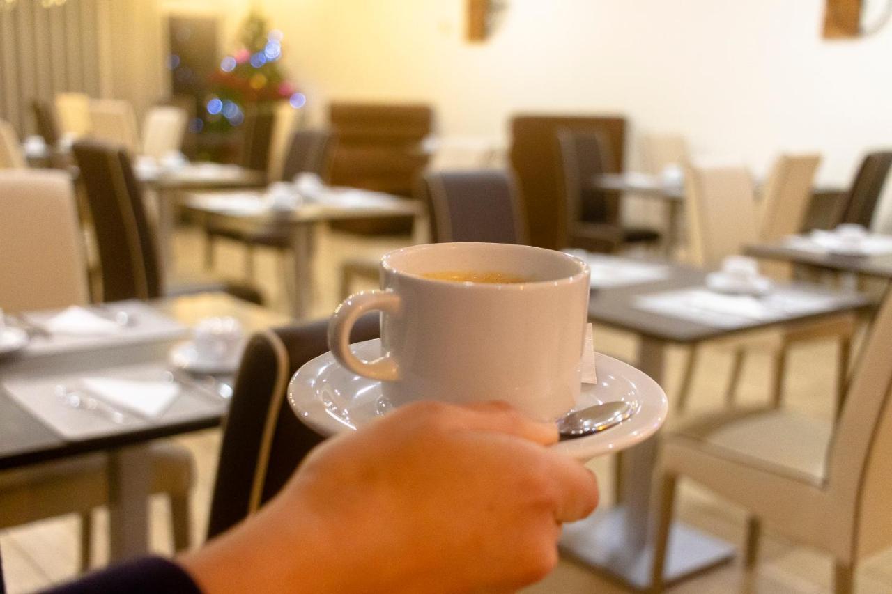 黄金水疗酒店 阿圭达 外观 照片